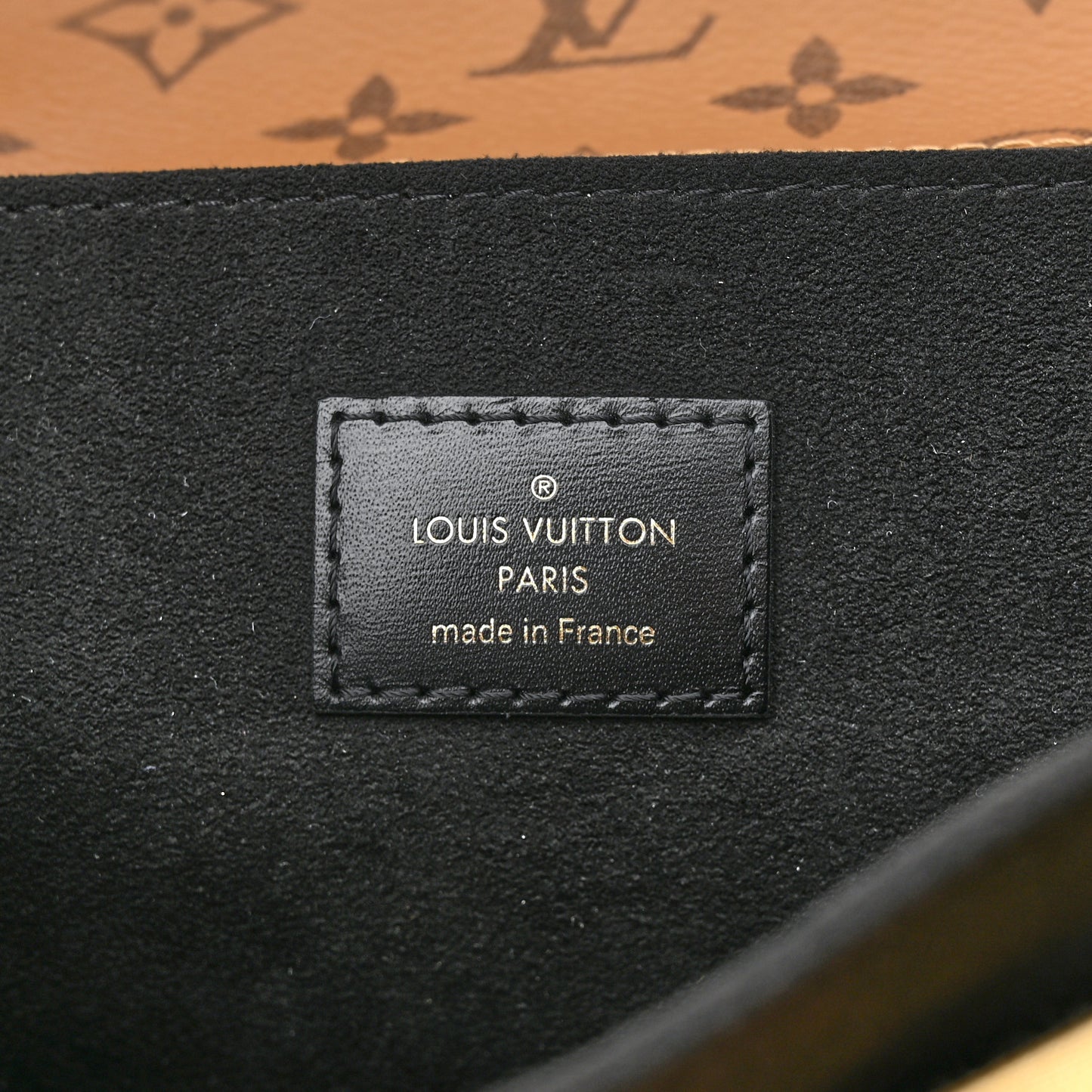Reverse Monogram Pochette Metis