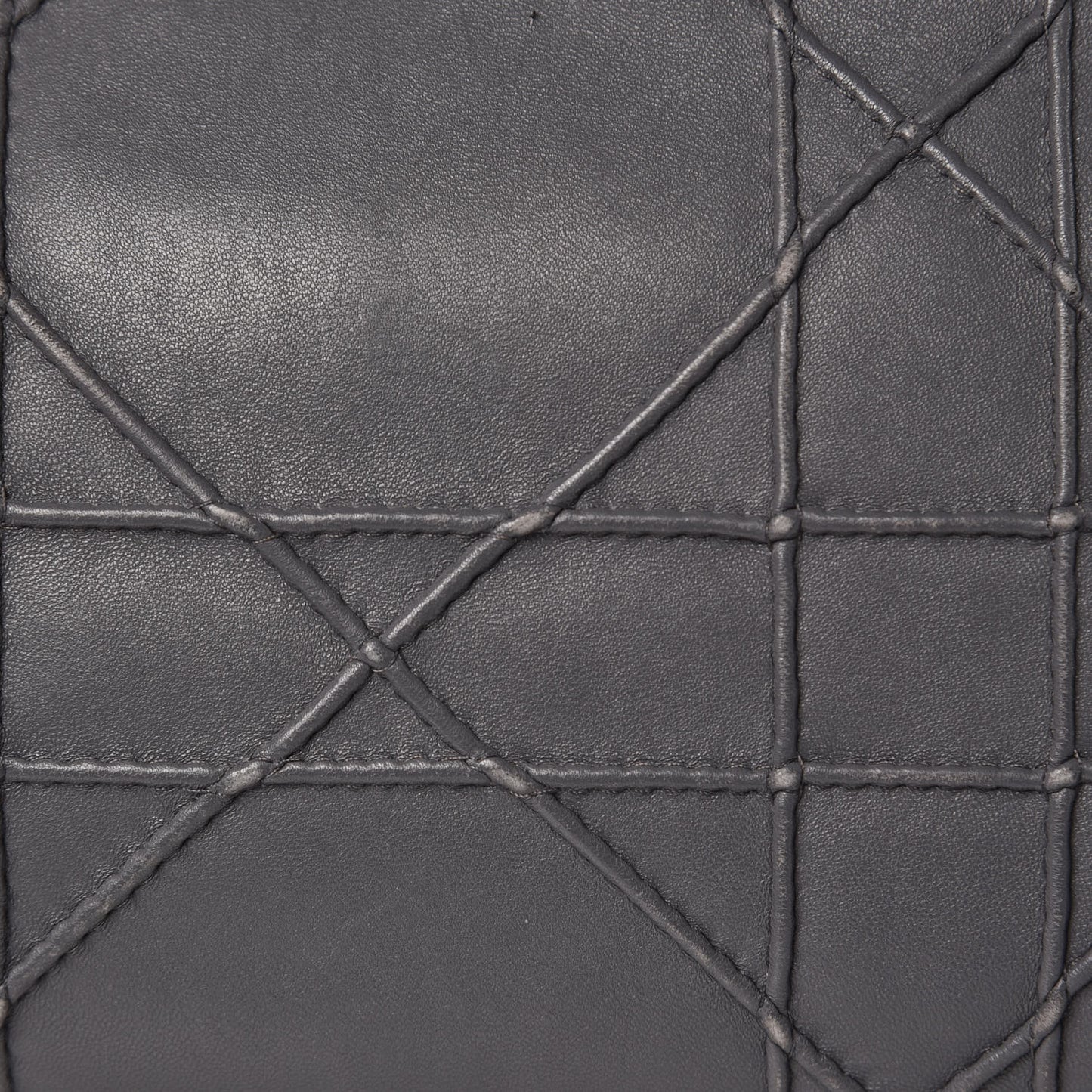 Lambskin Cannage Granville Polochon Grey