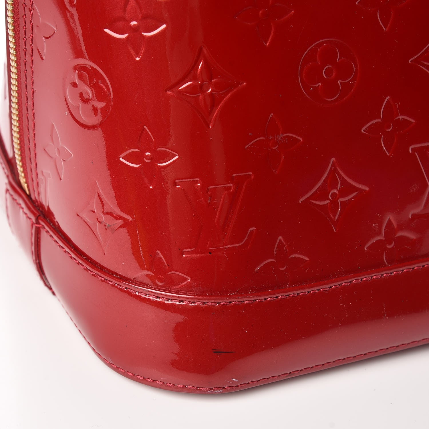 Louis Vuitton Vernis Alma GM Pomme D'Amour 11 of 18