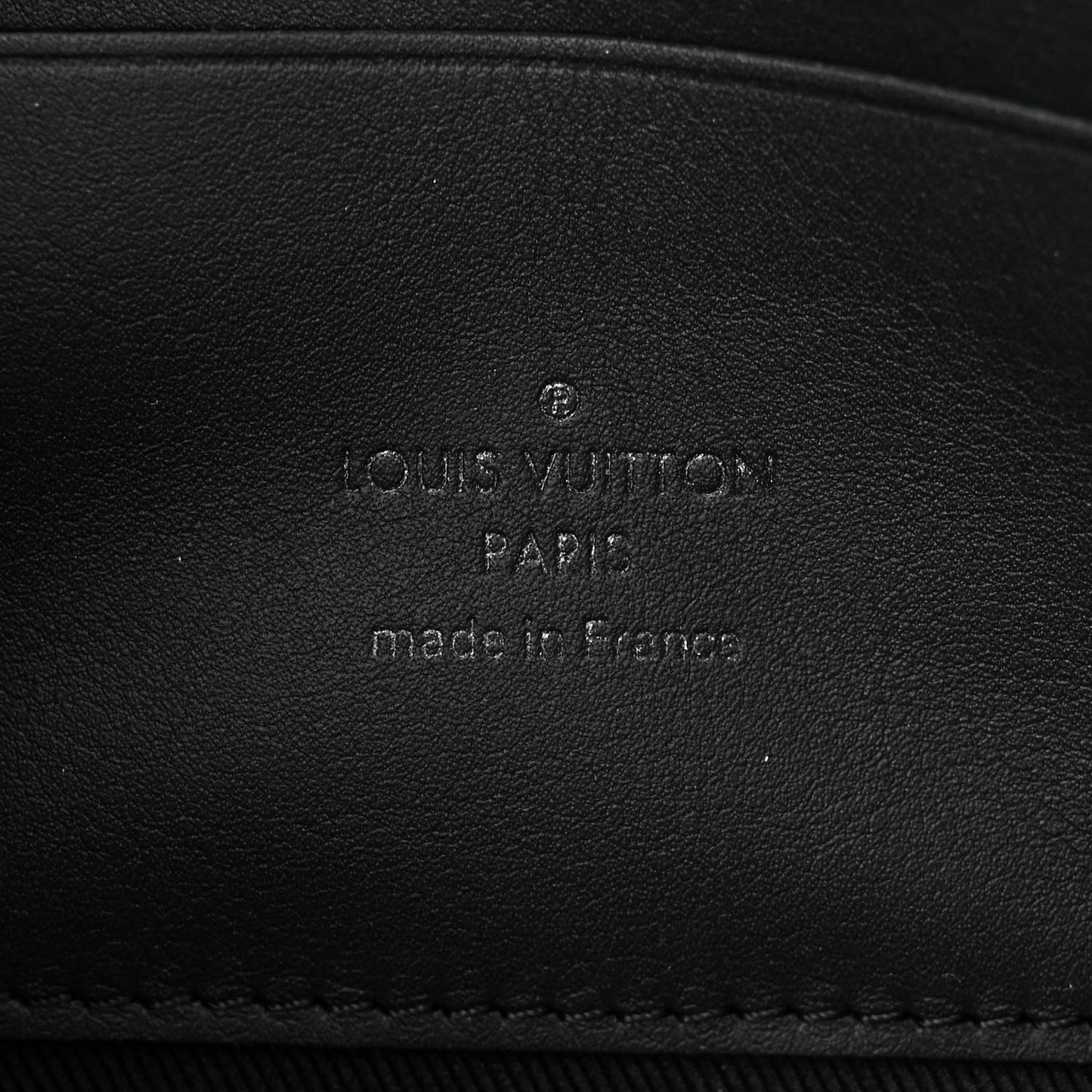 Calfskin Aerogram Alpha Wearable Wallet Black