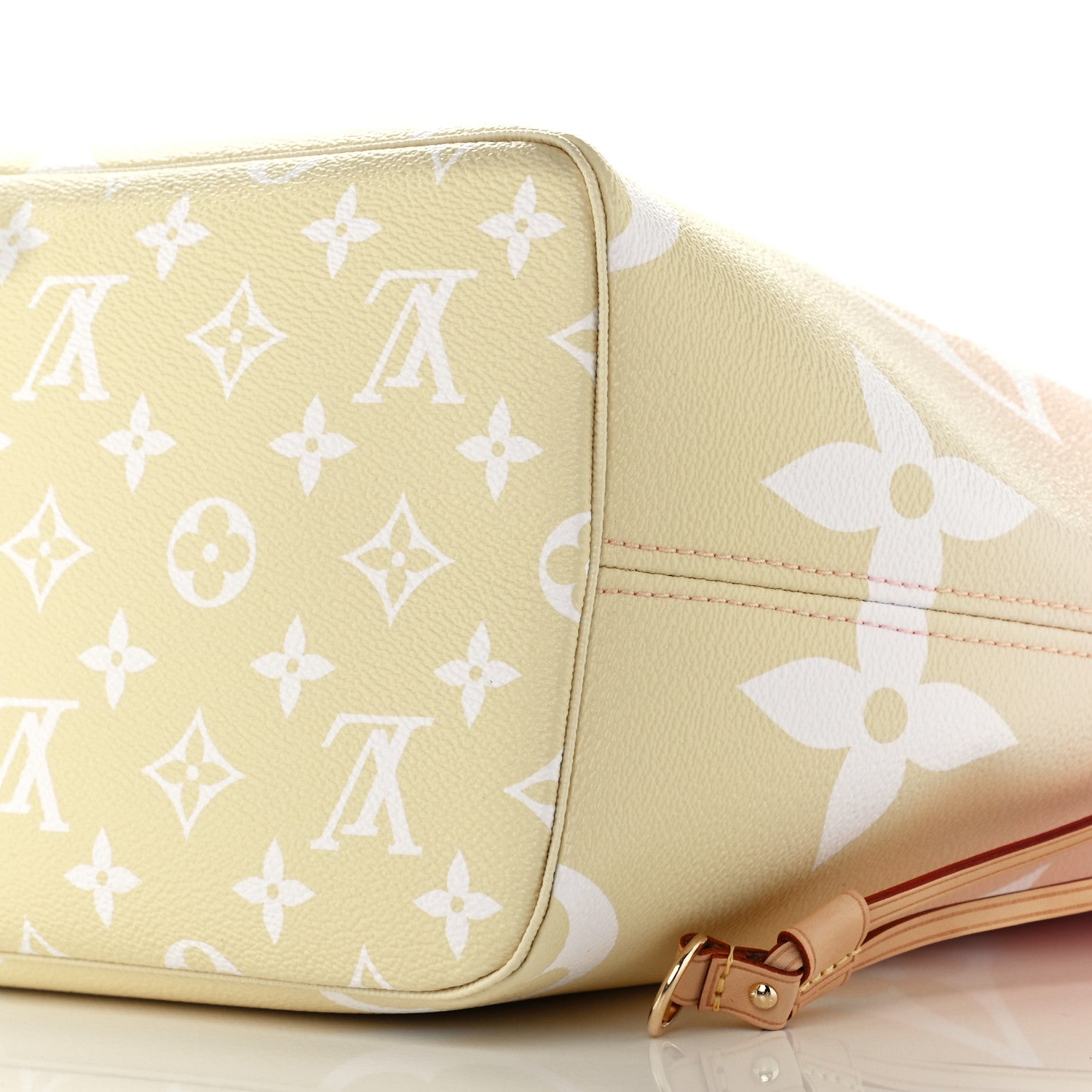 Louis Vuitton Monogram Giant By The Pool Neverfull MM Light Pink 10 of 10