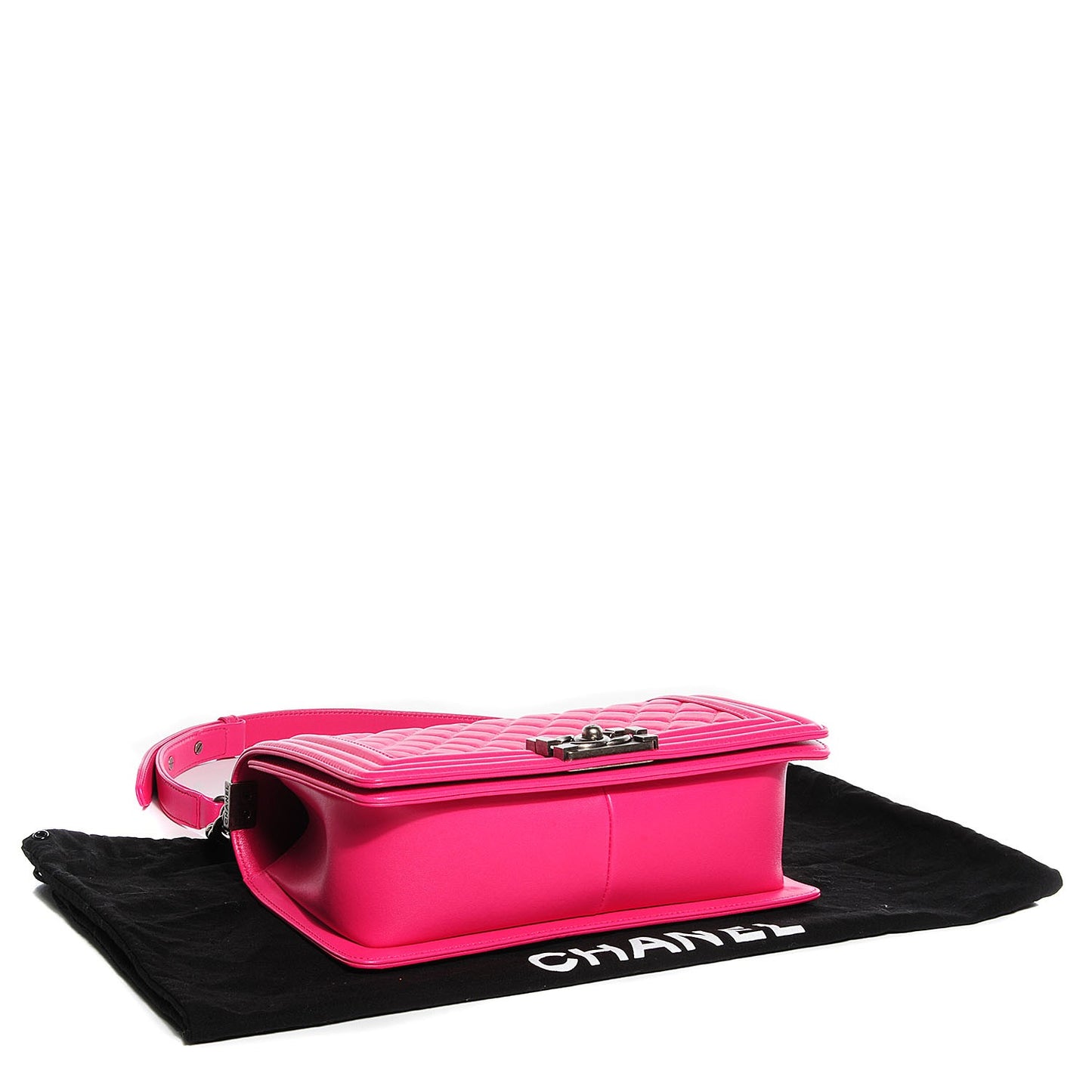 Lambskin Quilted Medium Boy Flap Fuchsia