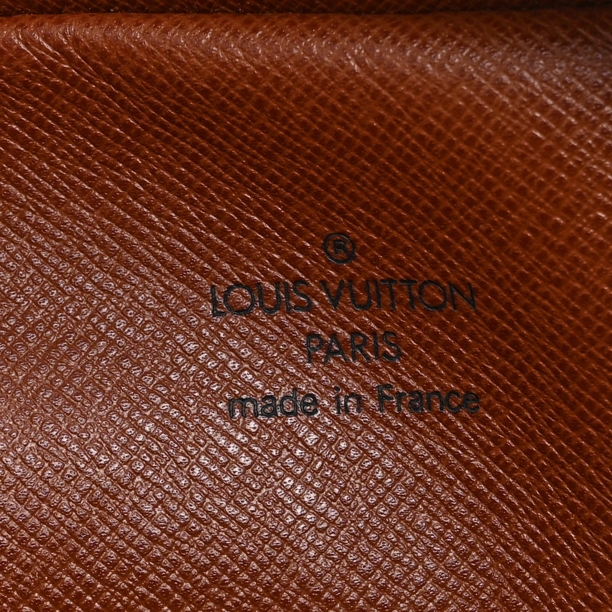 Monogram Amazone