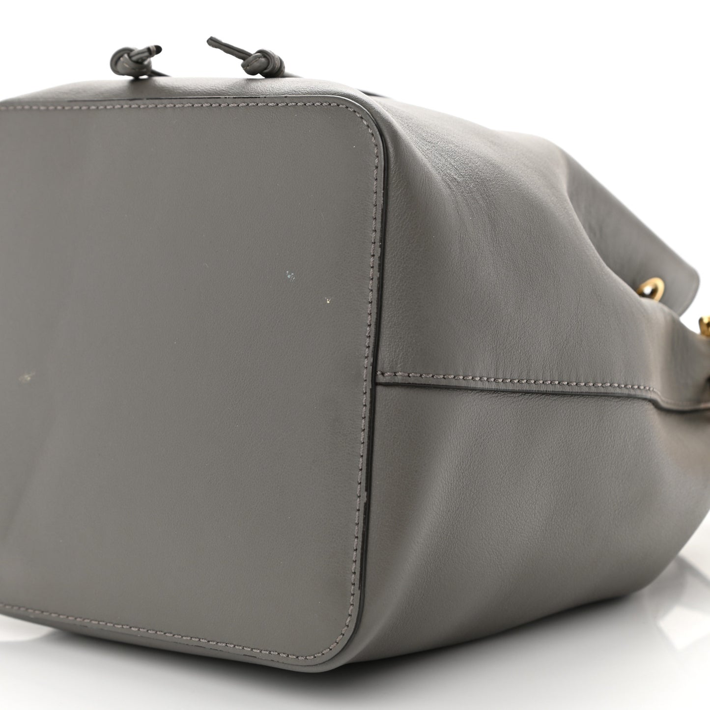 Vitello Grace Matte F is Fendi Grande Mon Tresor Bucket Bag Argilla