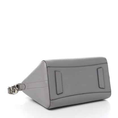 Givenchy Sugar Goatskin Small Antigona Pearl Grey 3 of 14