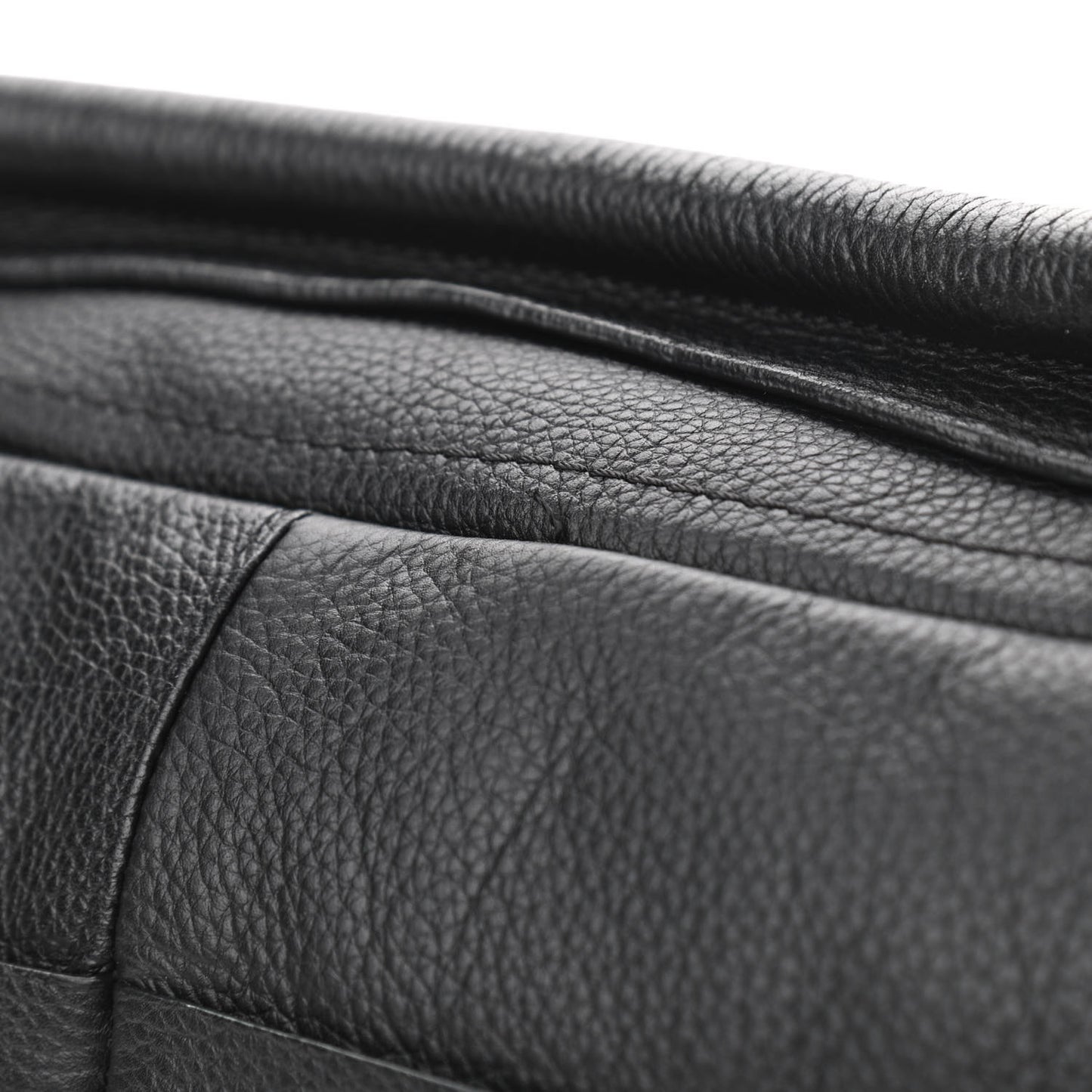 Calfskin Medium Paraty Black