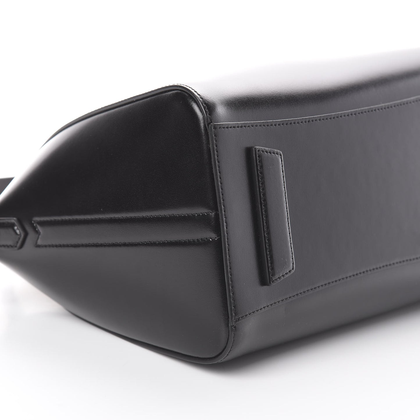 Shiny Lord Calfskin Small Antigona Black