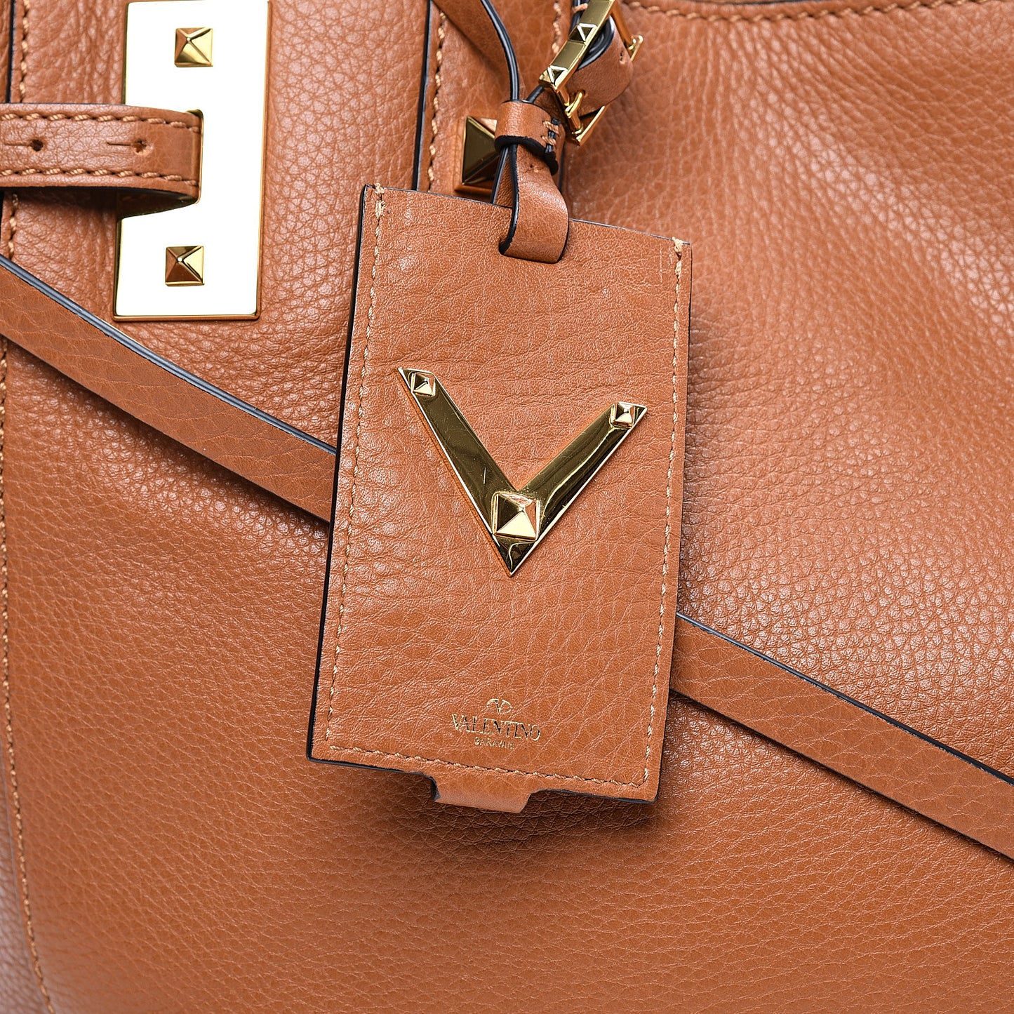 Grained Calfskin My Rockstud Soft Tote Light Cuir