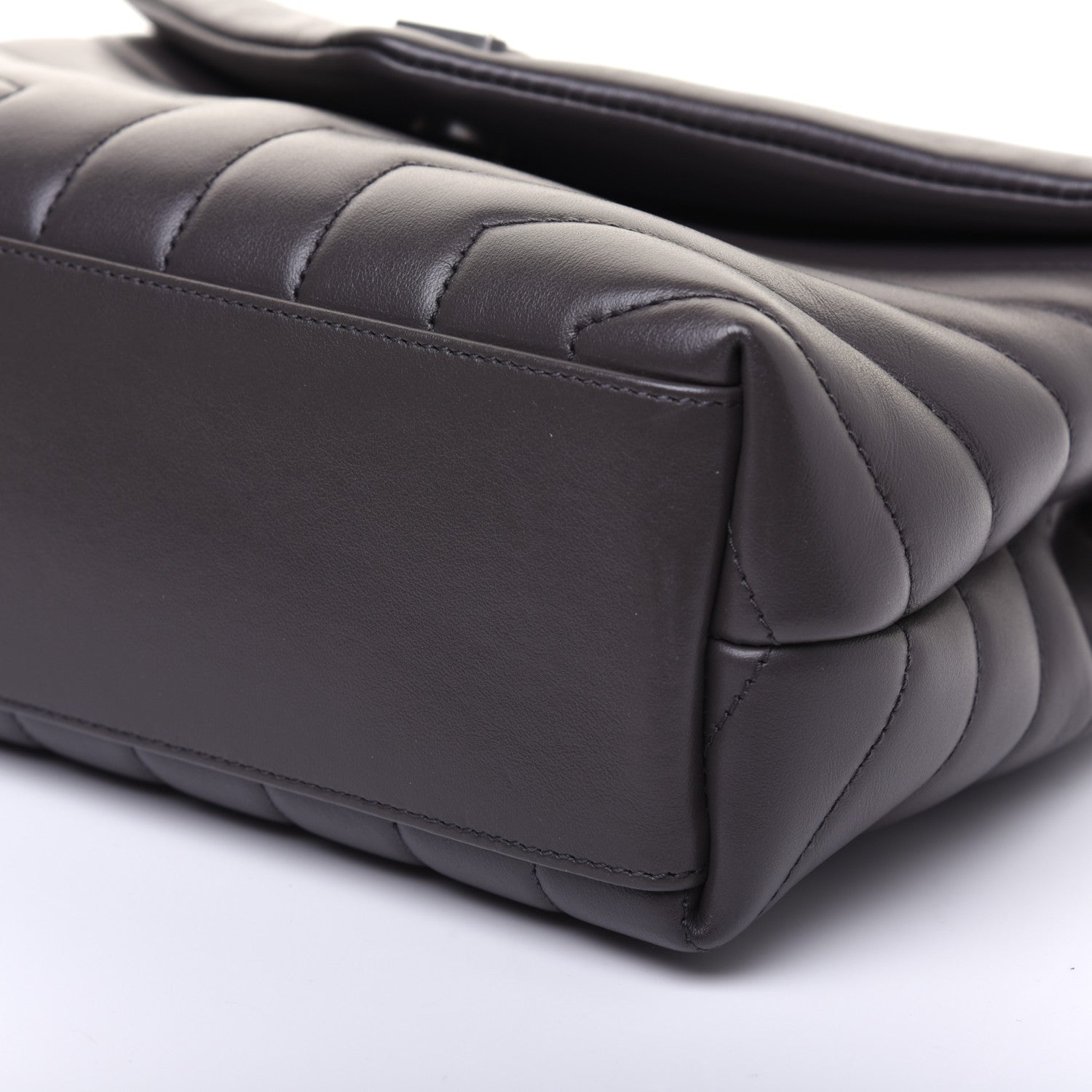 Saint Laurent Calfskin Y Quilted Monogram Small Loulou Chain Satchel Asphalt 7 of 14