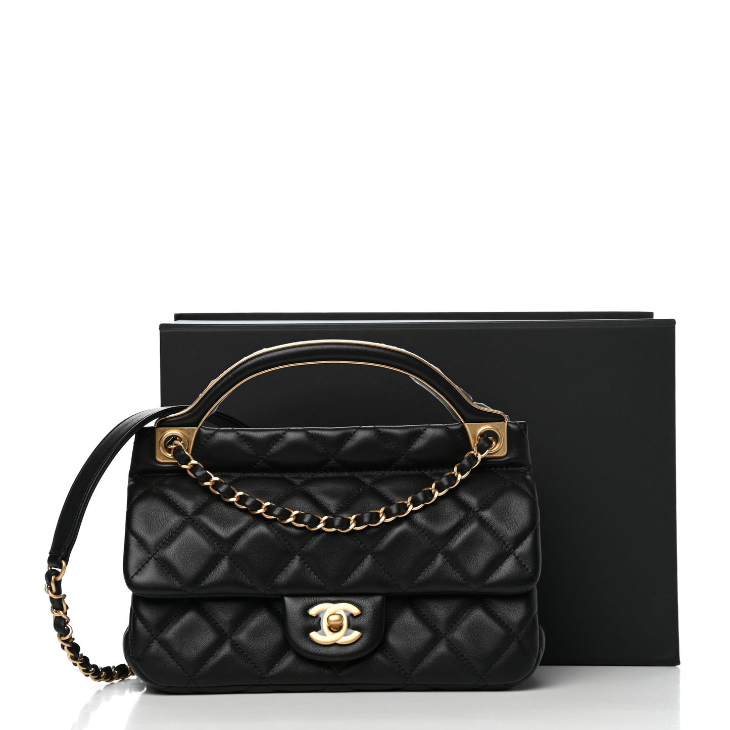 Calfskin Quilted Small Lady Handle Clutch With Chain Black