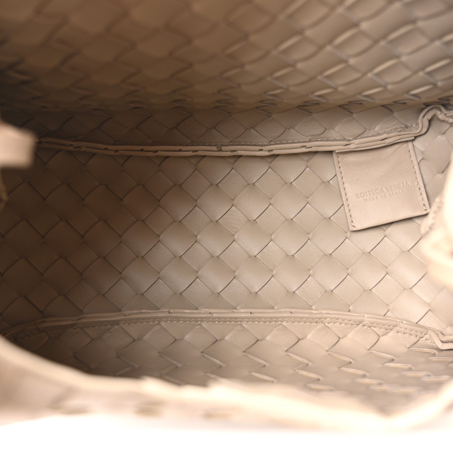 Bottega Veneta Nappa Intrecciato Small Campana Shoulder Bag Ecru 5 of 10