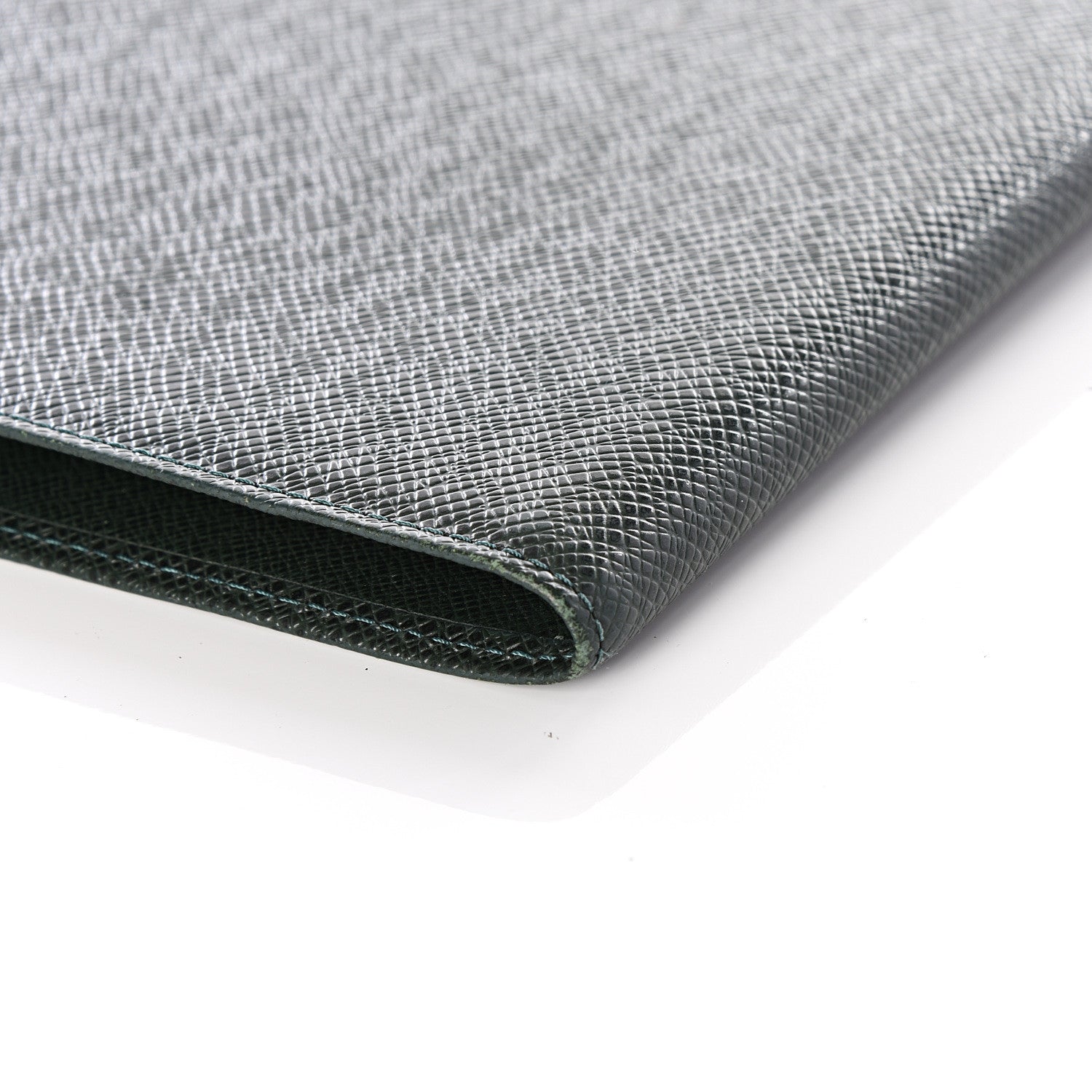 Louis Vuitton Taiga Notepad Cover Epicea 6 of 12
