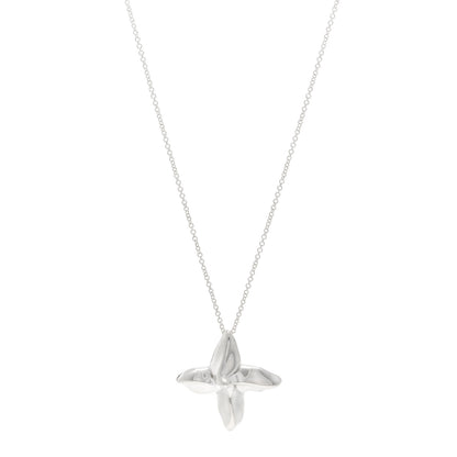 Tiffany Sterling Silver Flower Petal Pendant Necklace 1 of 4