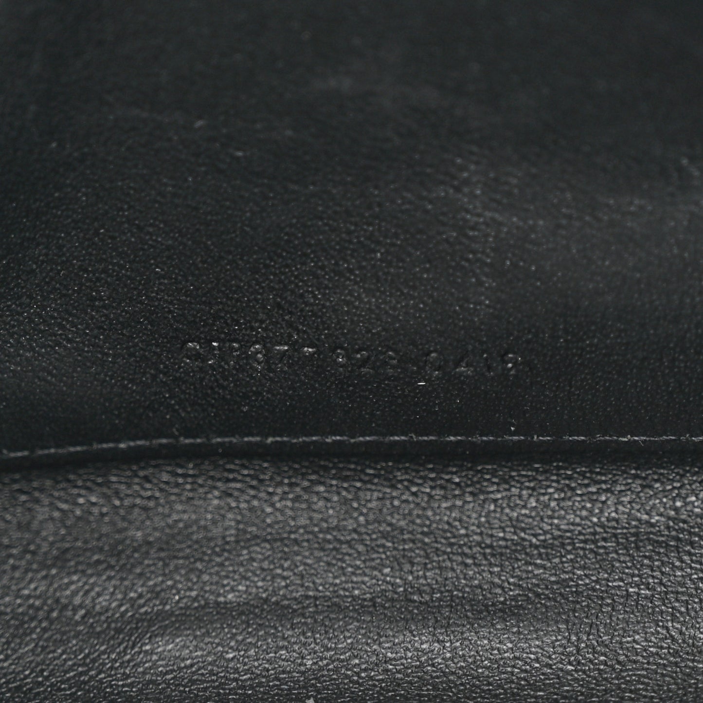 Grain De Poudre Matelasse Chevron Monogram Chain Wallet Black