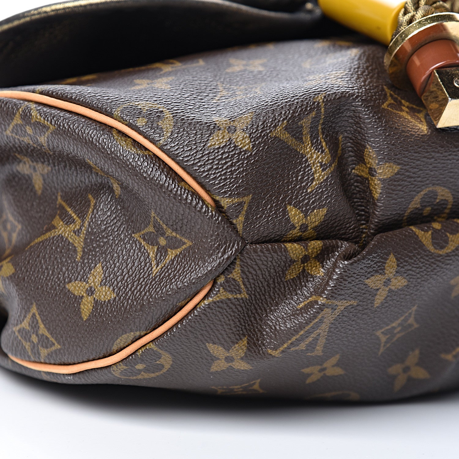 Louis Vuitton Monogram Kalahari PM 14 of 16