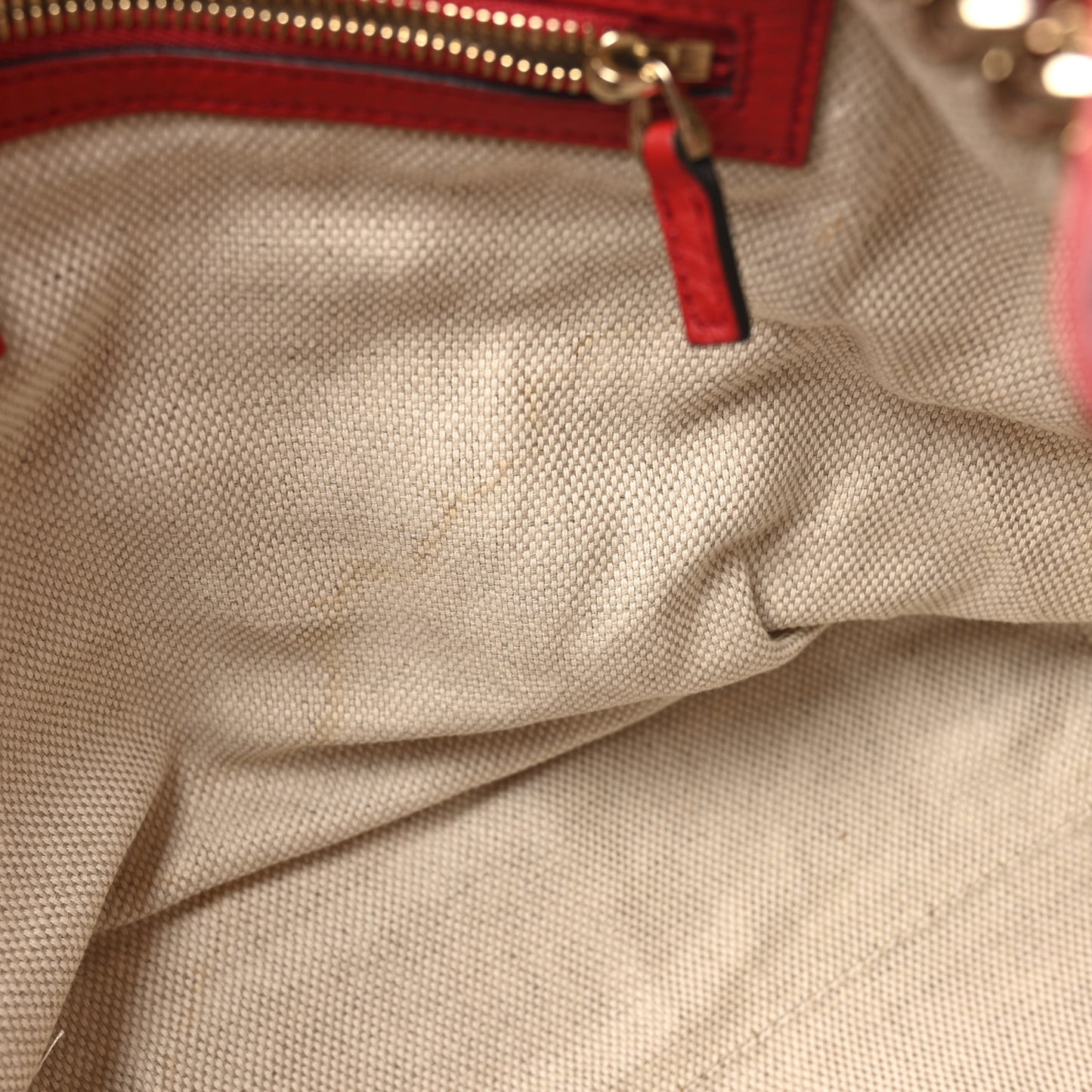 Pebbled Calfskin Medium Soho Chain Shoulder Bag Tabasco Red