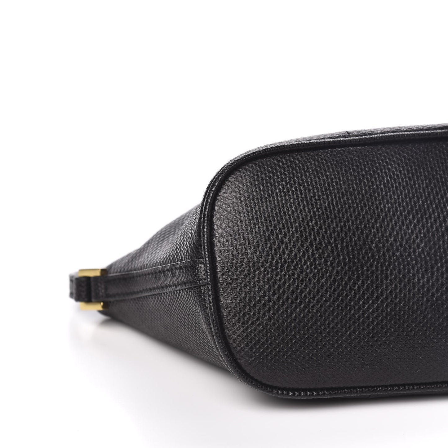 Calfskin Lizard Embossed Boat Pochette Black