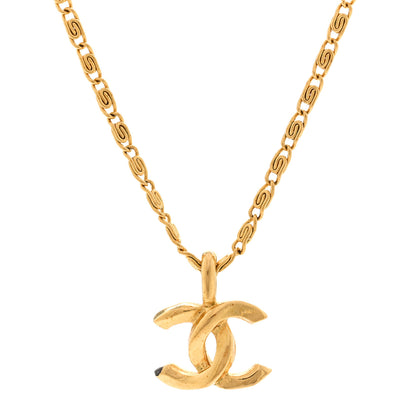 Chanel Metal CC Necklace Gold 4 of 5