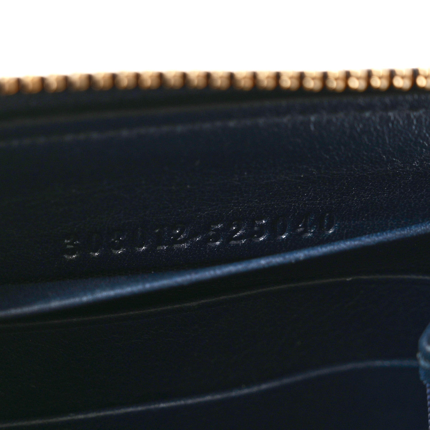 Gucci Guccissima Signature Sukey Zip Around Wallet Blue 7 of 8