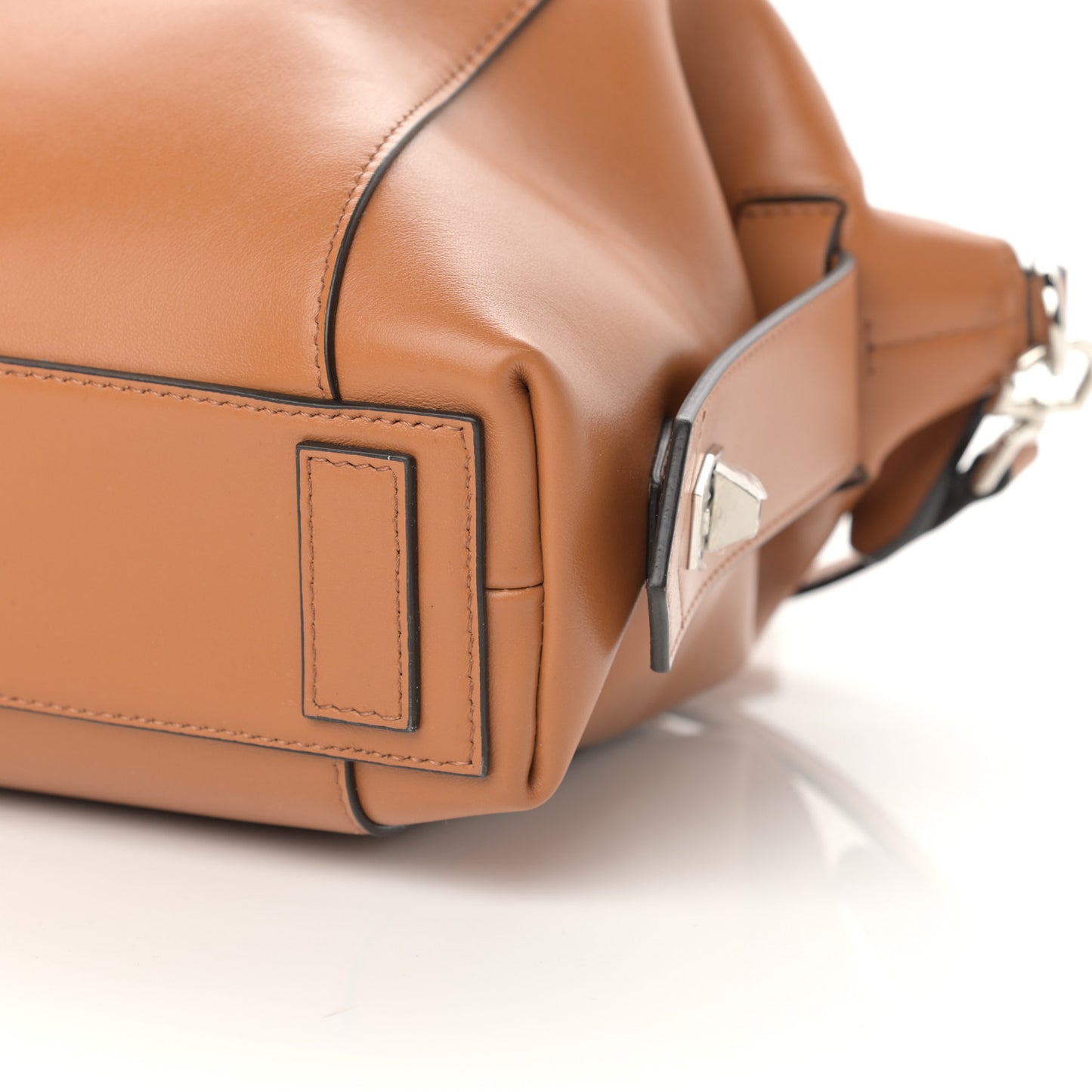 Calfskin Small Soft Antigona Tan