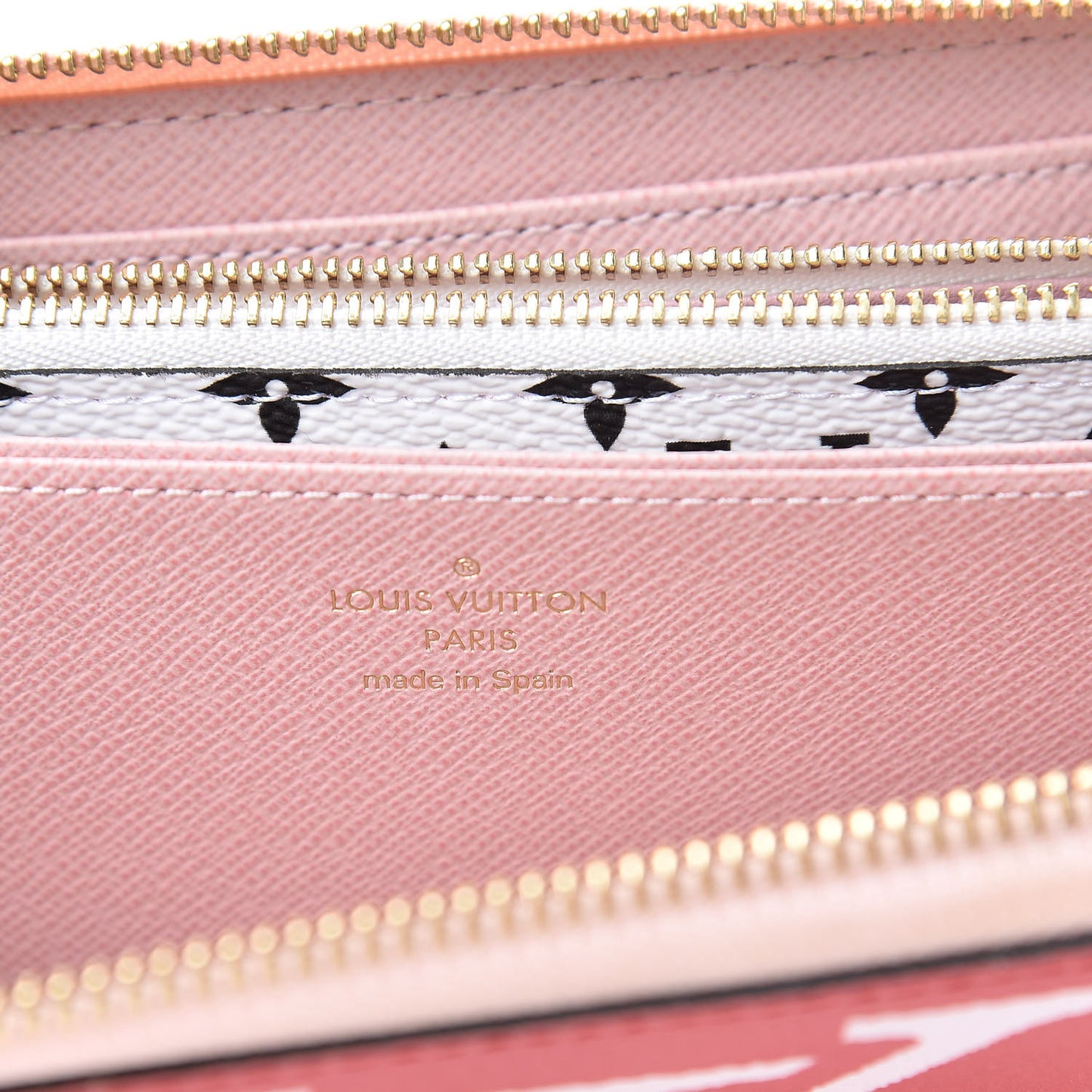 Monogram Giant Zippy Wallet Rouge Rose
