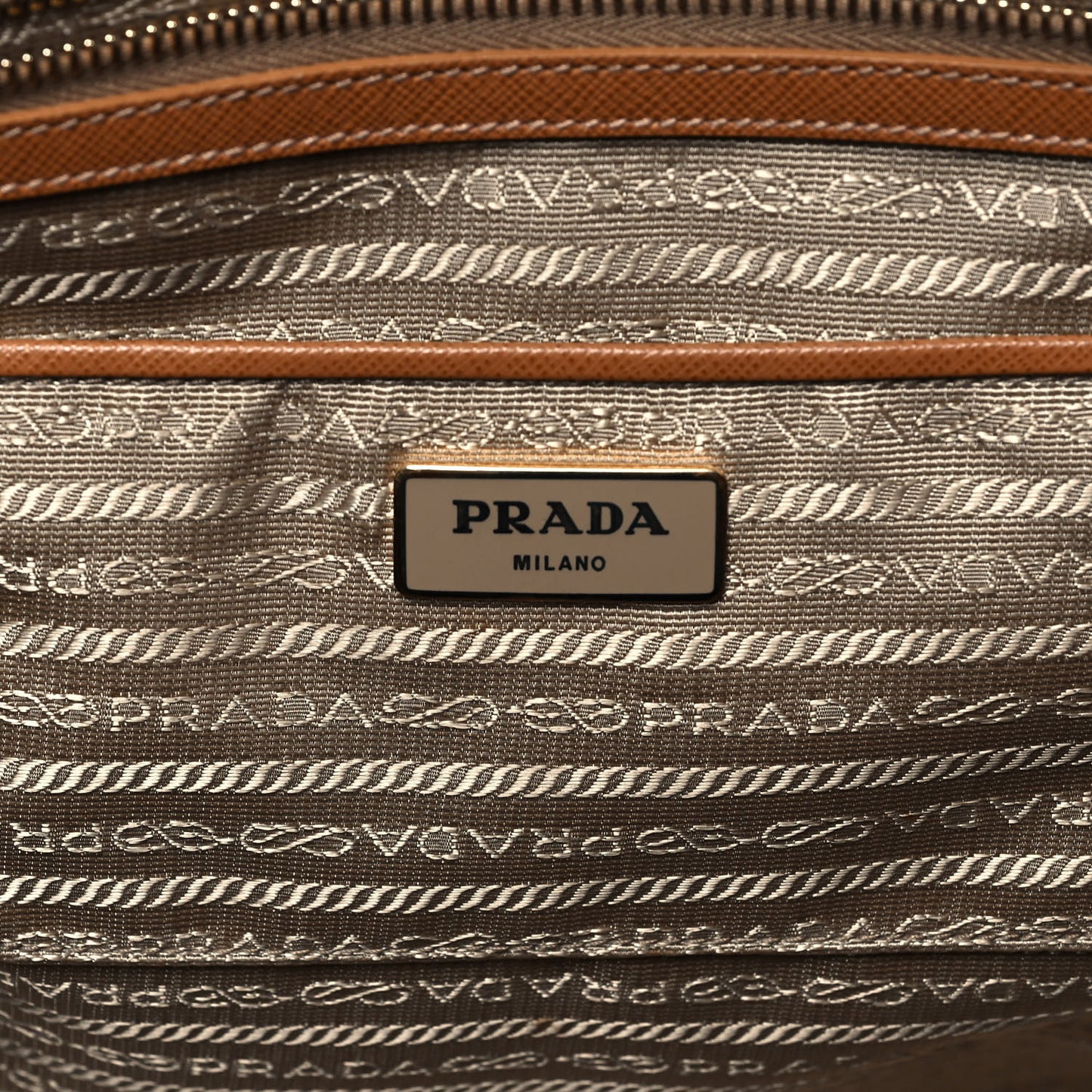 Saffiano Lux Extra Large Galleria Double Zip Tote Caramel