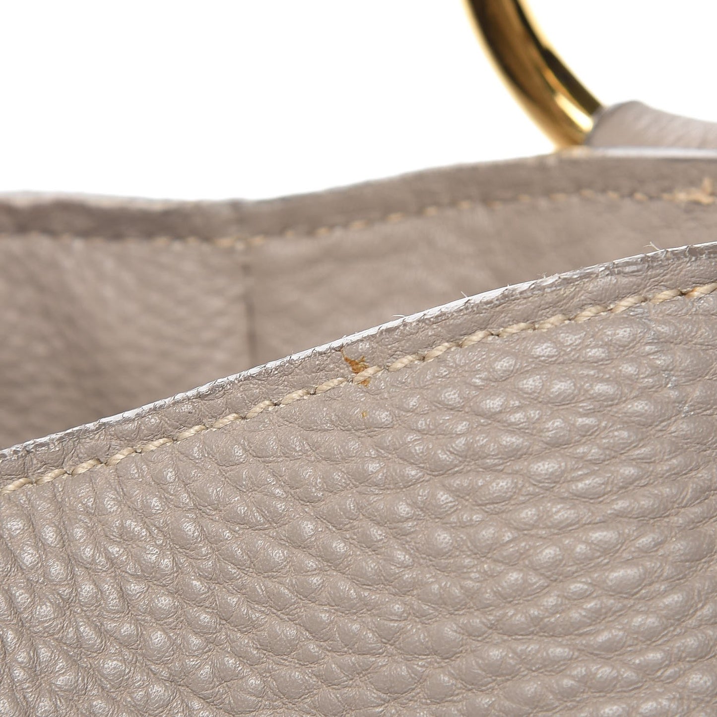Vitello Daino Side Pocket Hobo Pomice
