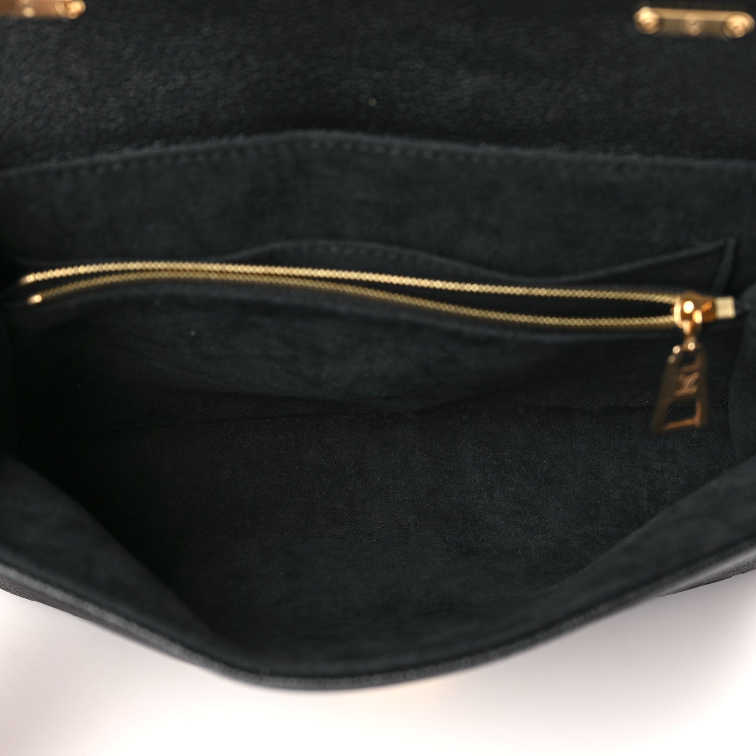 Louis Vuitton Empreinte Monogram Giant Madeleine MM Black 5 of 8