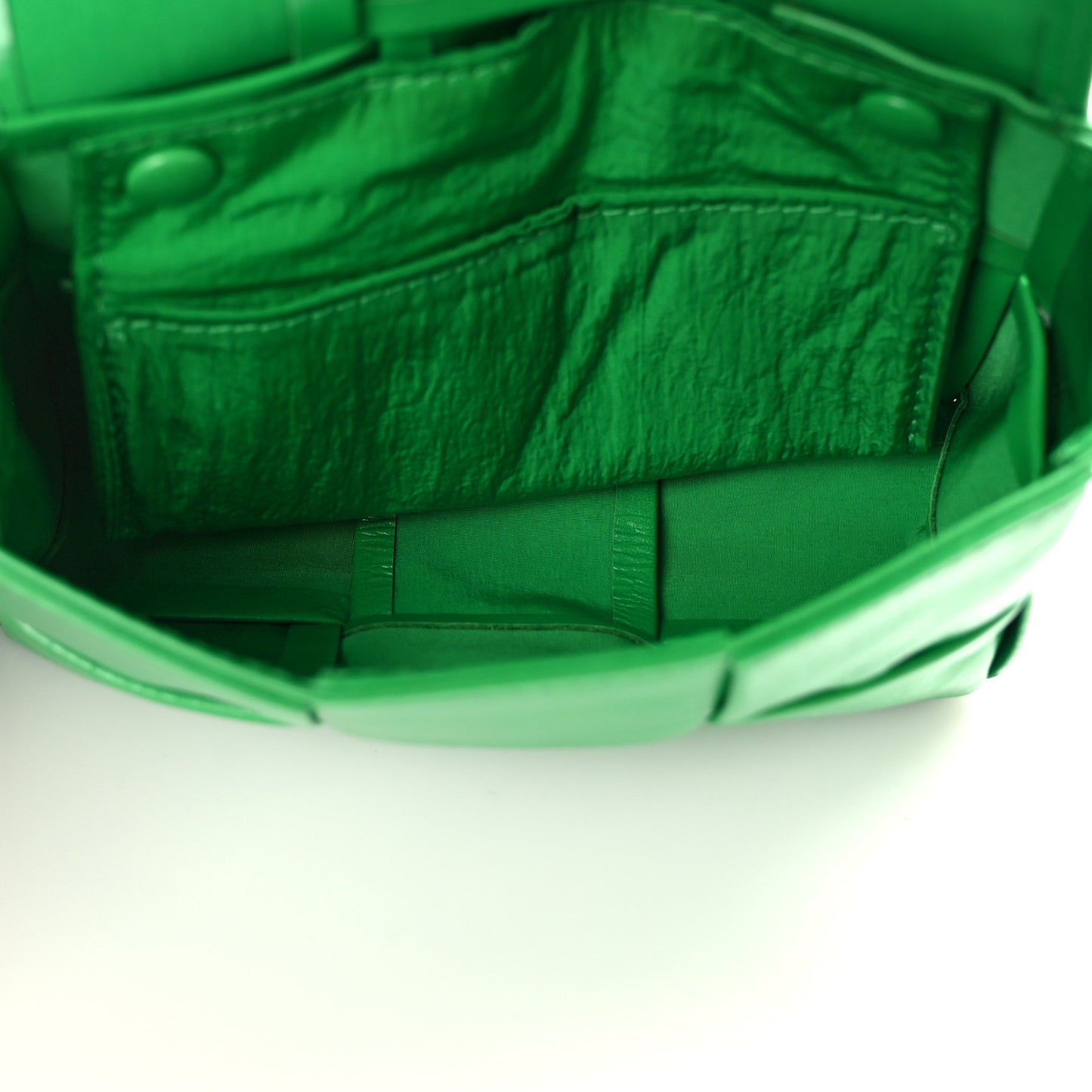 Paper Calfskin Maxi Intreccio Extra Mini Cassette Crossbody Bag Parakeet