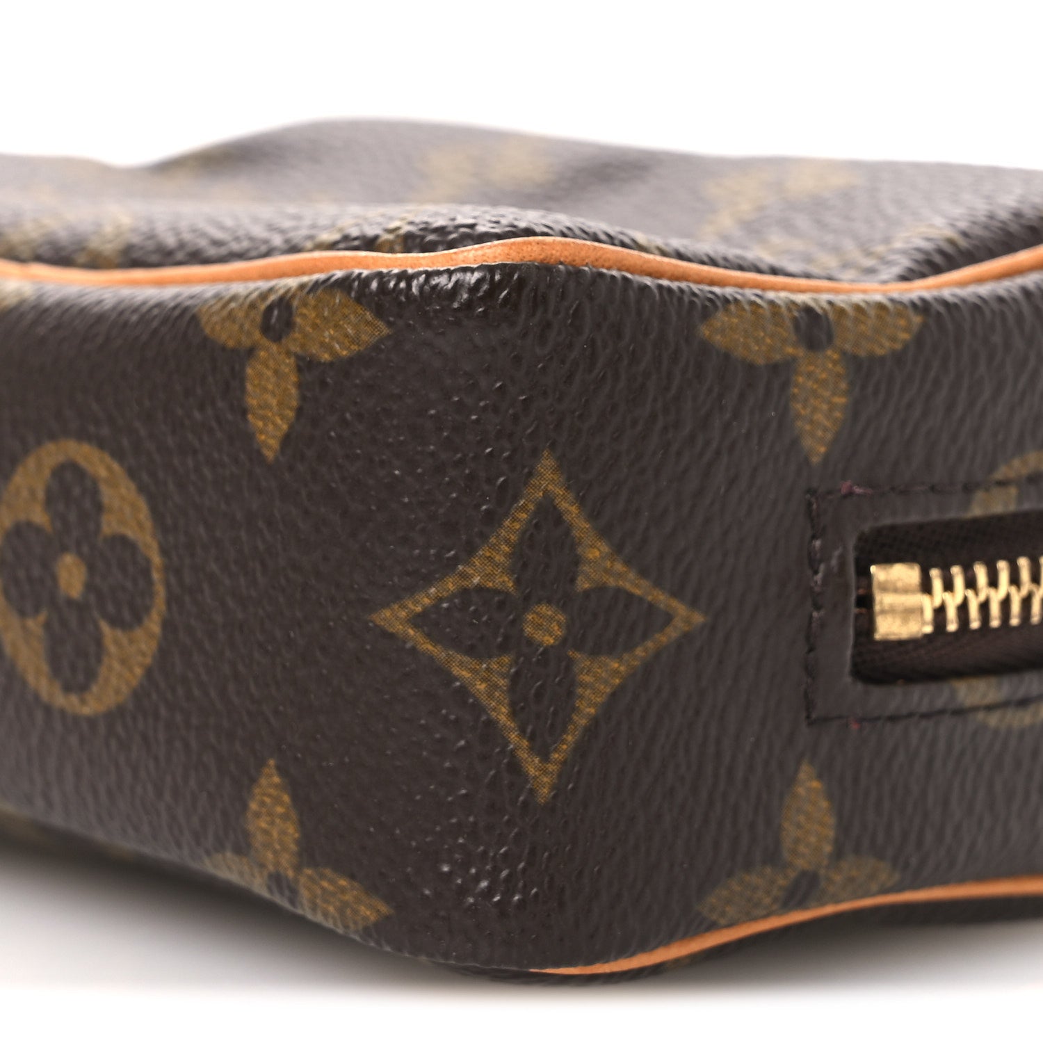 Louis Vuitton Monogram Wapity 9 of 10