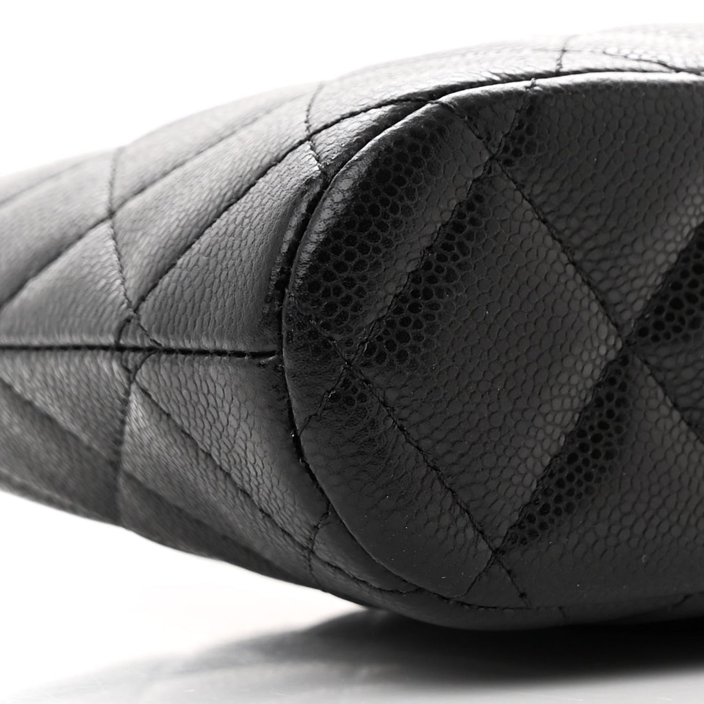 Caviar Quilted Classic Clutch with Chain Black