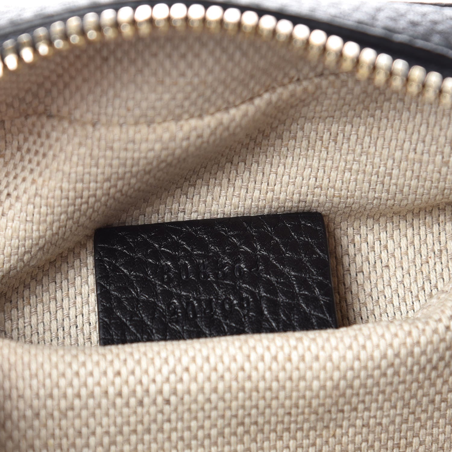 Gucci Pebbled Calfskin Small Soho Disco Bag Black 7 of 9