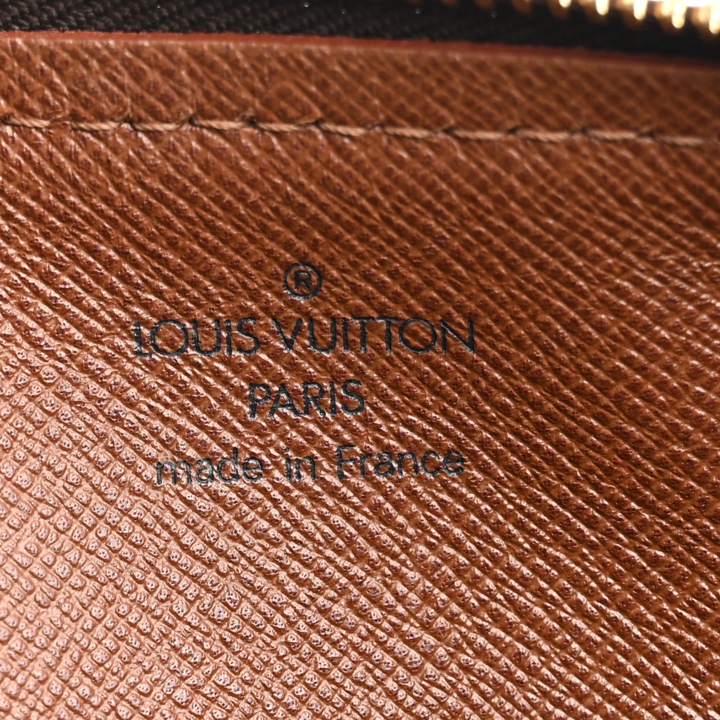 Monogram Papillon 26