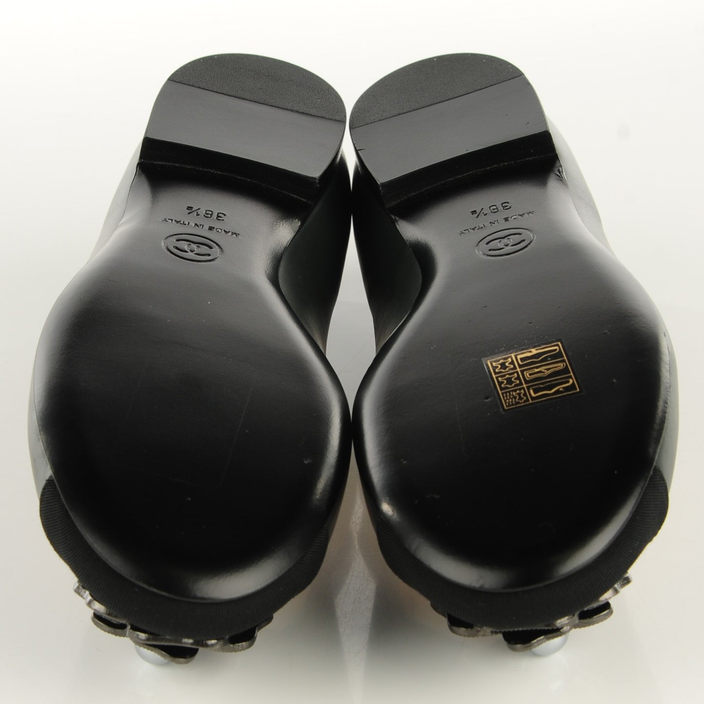 Calfskin Camellia Bead Ballerina Flats 36.5 Grey Black