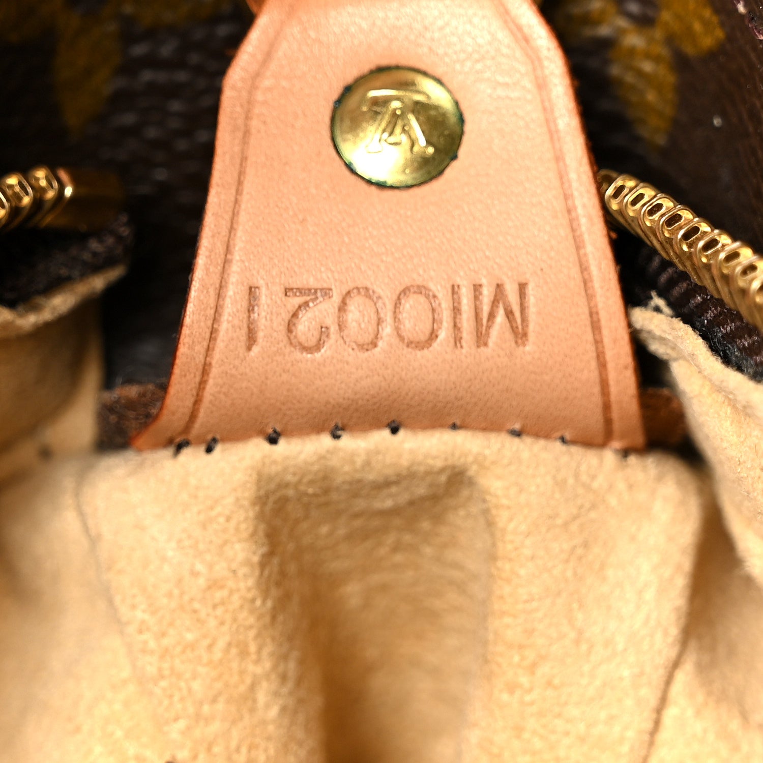 Louis Vuitton Monogram Looping GM 7 of 10