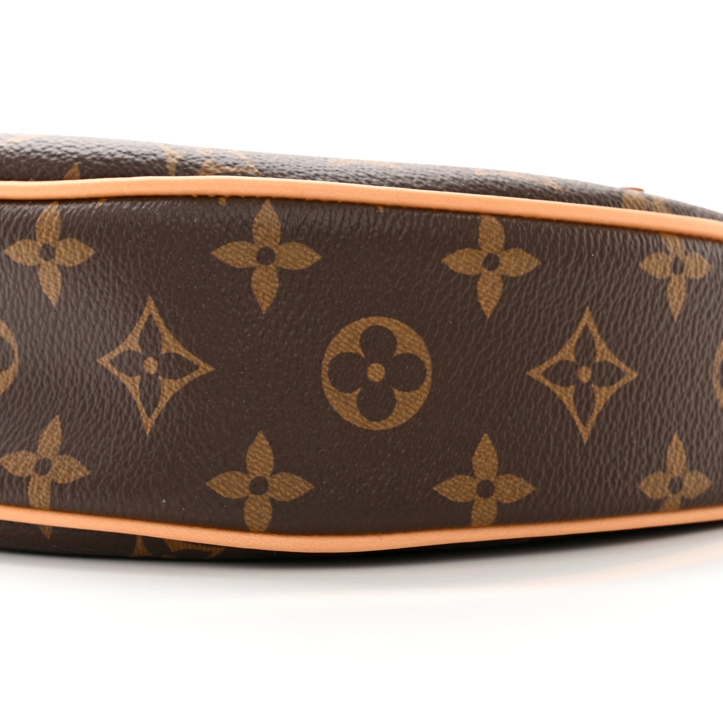 Monogram Loop
