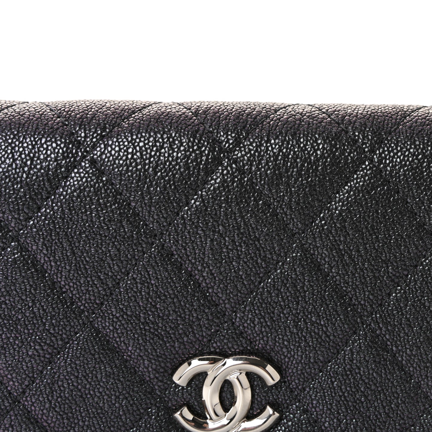 Iridescent Caviar Quilted Classic Pouch Clutch Black