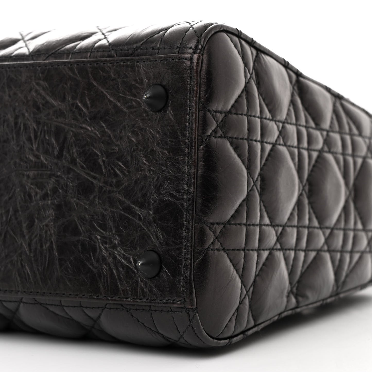 Crinkled Calfskin Cannage Medium Lady Dior Black