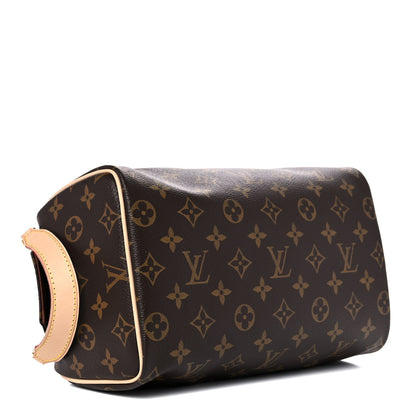 Louis Vuitton Monogram Dopp Kit Toilet Pouch 4 of 15