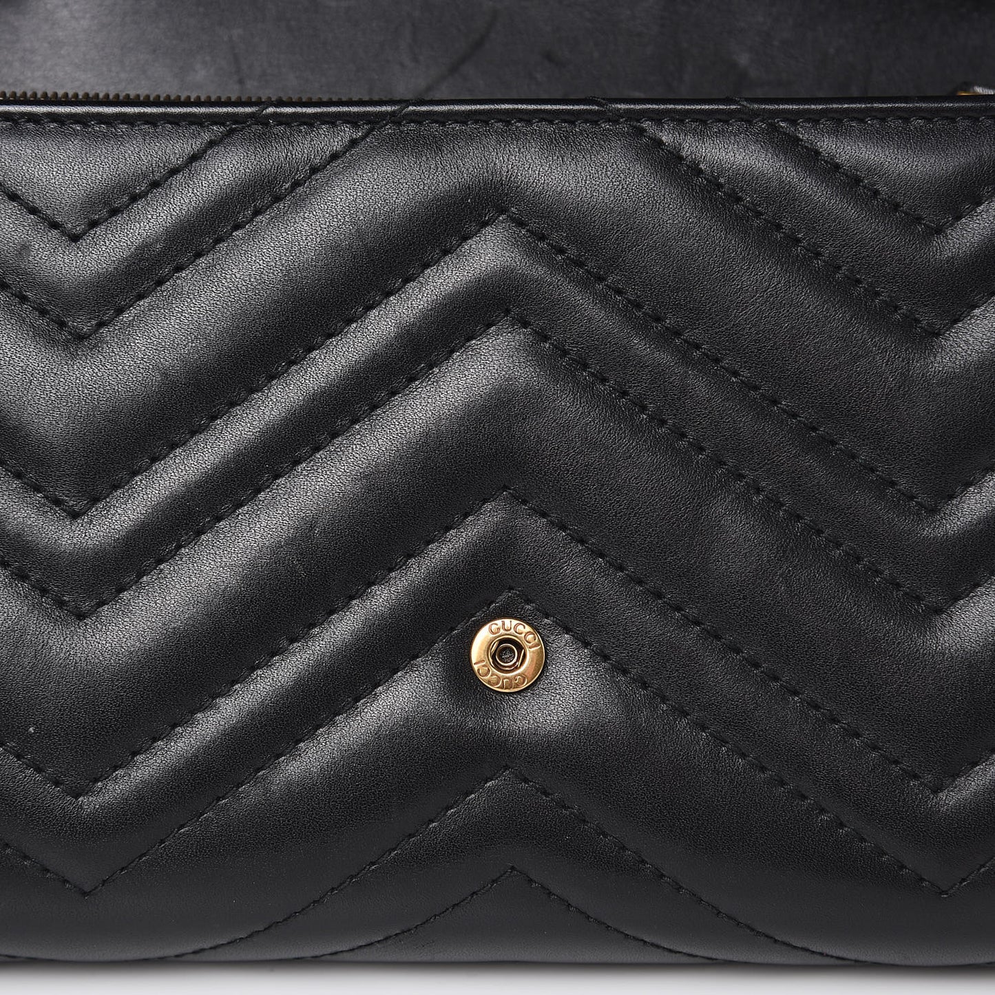 Calfskin Matelasse GG Marmont Chain Wallet Black