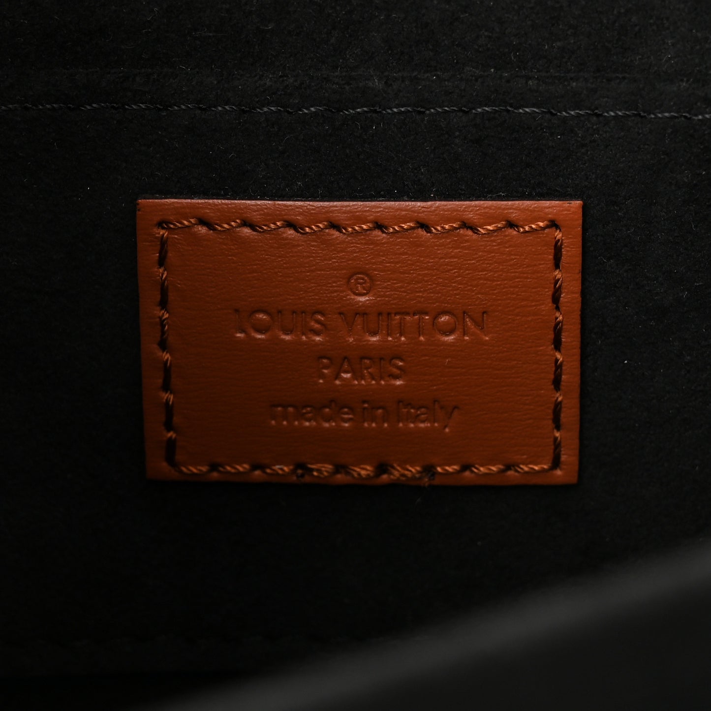 Reverse Monogram Dauphine Mini