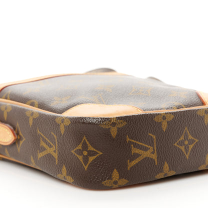 Louis Vuitton Monogram Danube 21 9 of 10