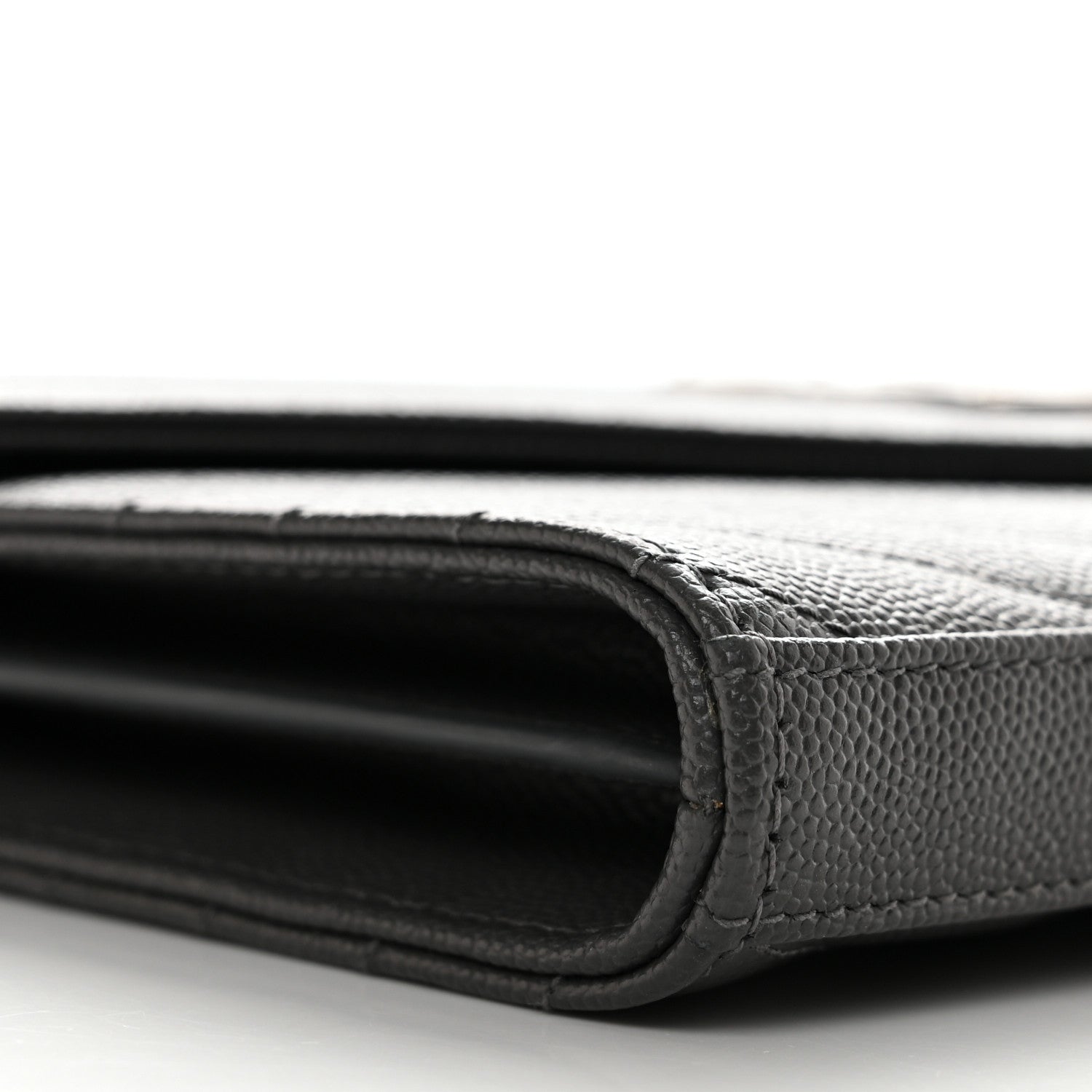 Saint Laurent Grain De Poudre Matelasse Chevron Monogram Chain Wallet Oyster Grey 8 of 10