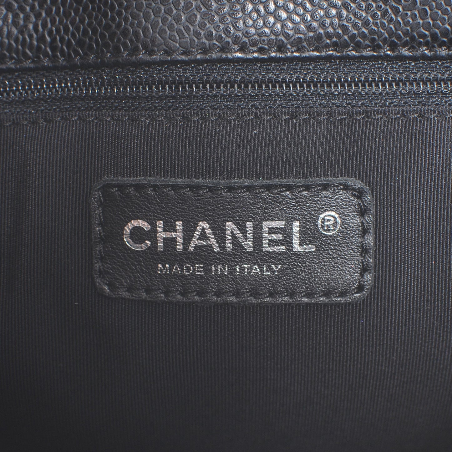 Caviar Petit Shopping Tote PST Black