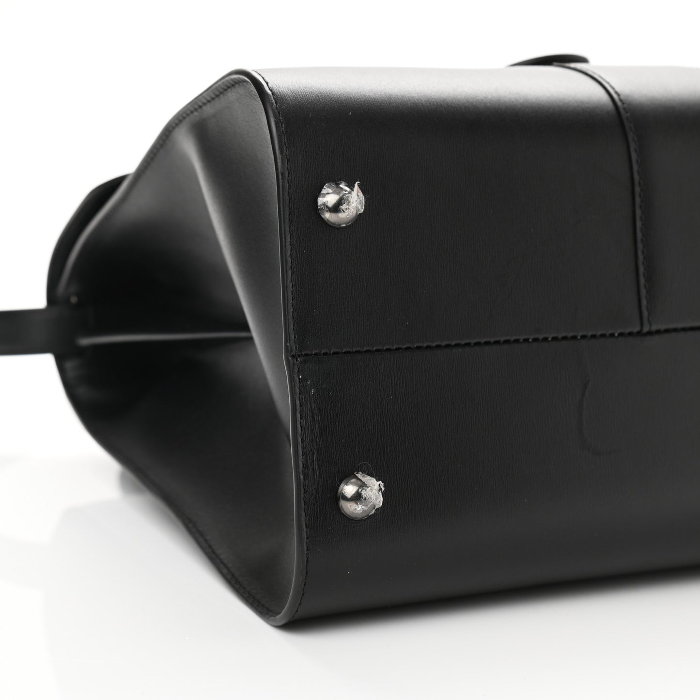 Calfskin MM L'Humour Brillant Satchel Black