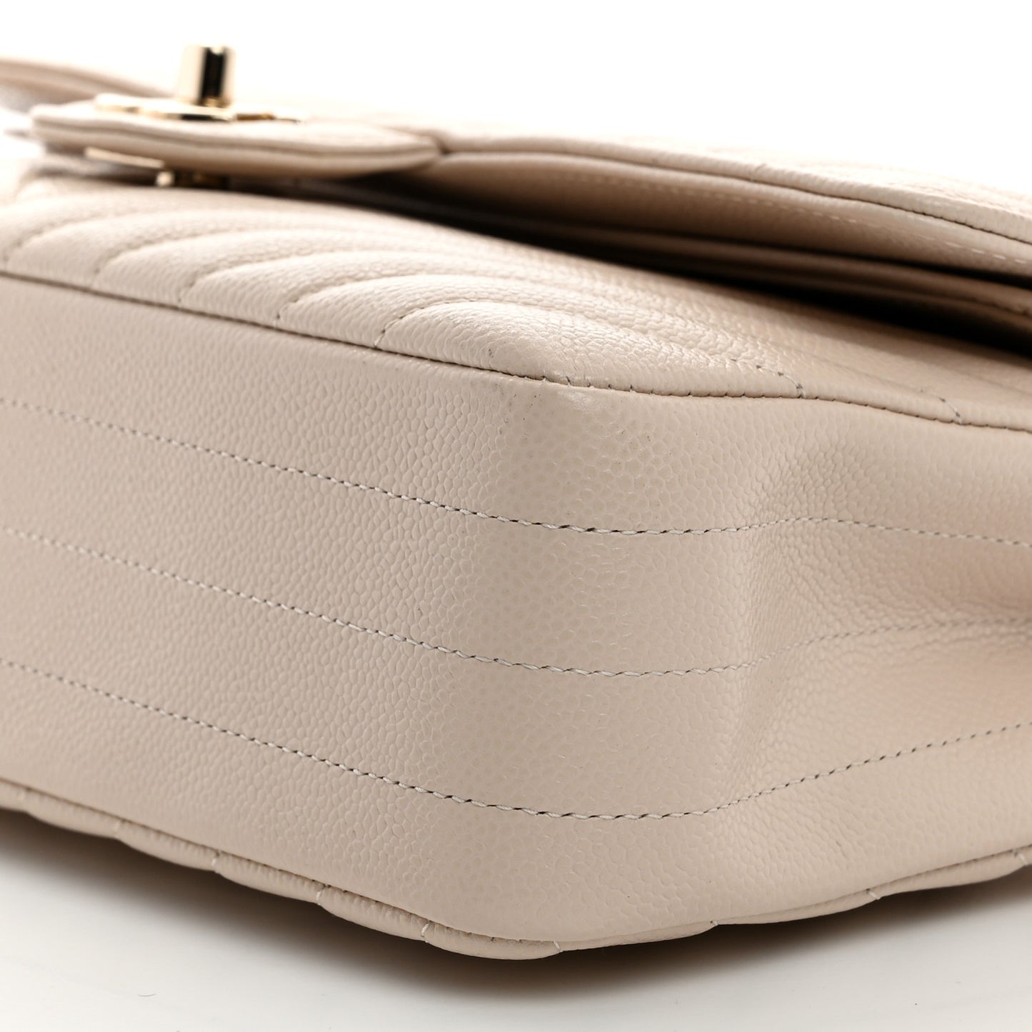 Caviar Chevron Quilted Medium Double Flap Beige