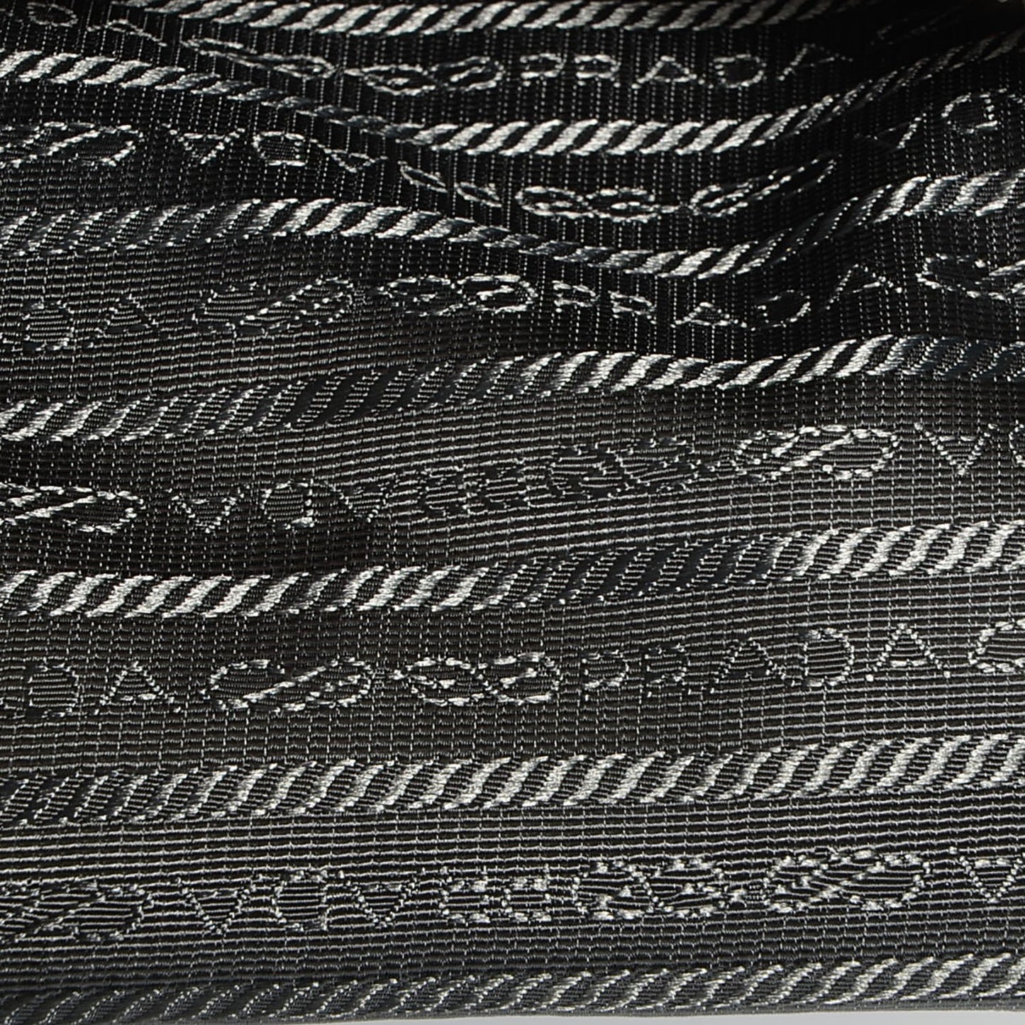 Saffiano Lux Promenade Tote Marmo