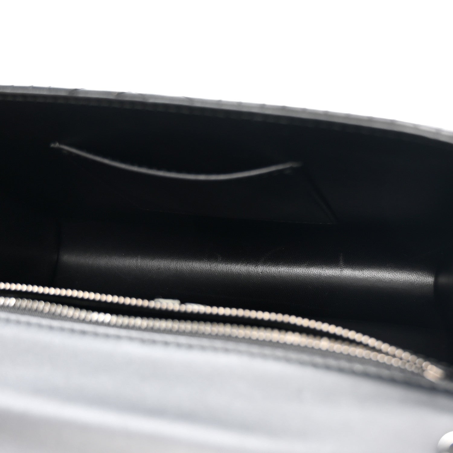 Bulgari Quilted Nappa Smooth Calfskin Serpenti Forever Diamond Blast Shoulder Bag Black 6 of 10