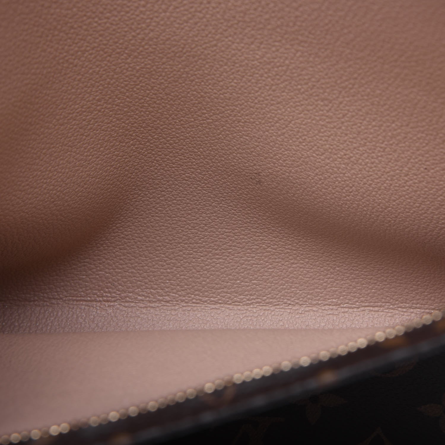 Louis Vuitton Monogram Toiletry Pouch 26 7 of 10
