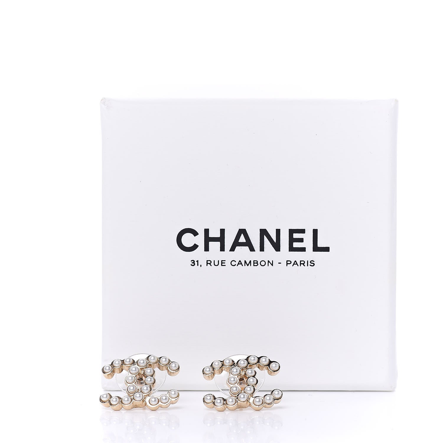 Chanel Pearl CC Earrings Light Gold 5 of 5